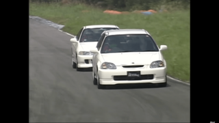 シビックタイプR（EK9）とインテグラタイプR（DC2）